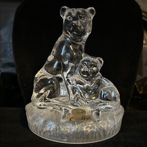 Oneida Clear Crystal Leon with Cub Paper Weight-Sculpture